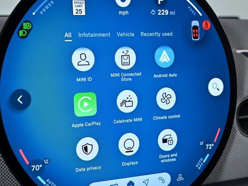 Certified 2025 MINI Cooper 2-Door Hardtop image 16