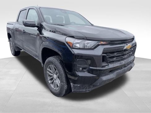 Certified 2023 Chevrolet Colorado LT w/ LT Convenience Package II image 2