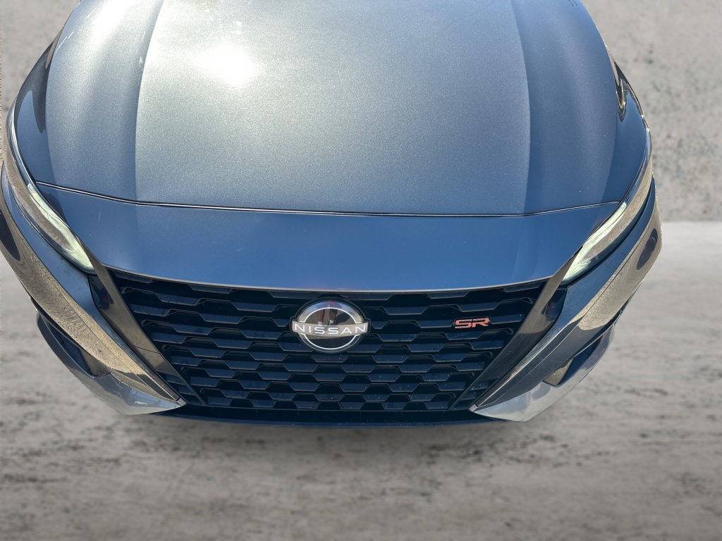 Used 2023 Nissan Altima 2.5 SR FWD image 13