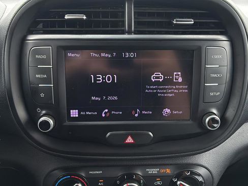 Used 2022 Kia Soul LX w/ Technology Package FWD image 20