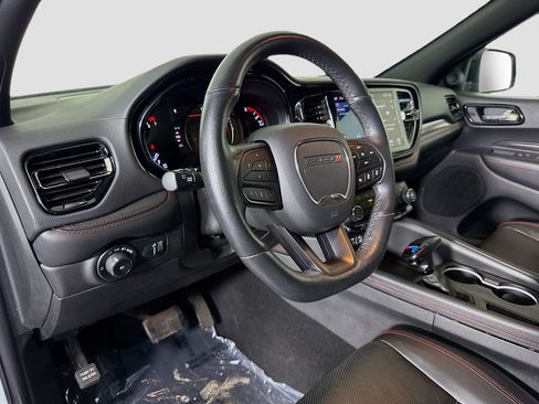 Used 2023 Dodge Durango GT image 23