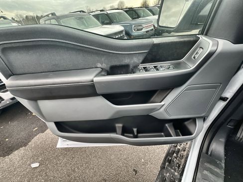 New 2025 Ford F150 Lightning XLT image 15
