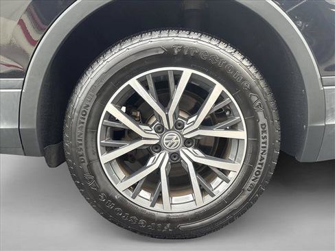 Used 2019 Volkswagen Tiguan SE FWD image 8