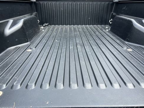 Used 2023 Toyota Tacoma SR AWD/4WD image 19