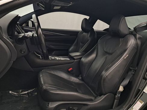Used 2018 INFINITI Q60 Red Sport 400 image 6