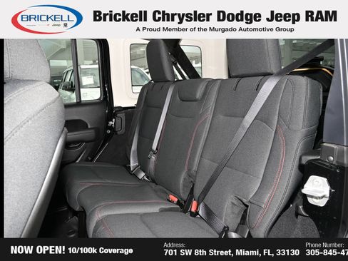 Used 2026 Jeep Wrangler Unlimited Rubicon AWD/4WD image 7