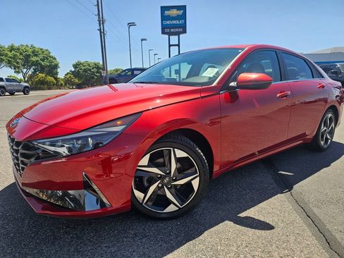 Used 2021 Hyundai Elantra Limited FWD image 1