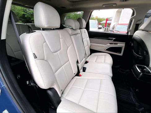 Used 2025 Kia Telluride SX AWD/4WD image 20