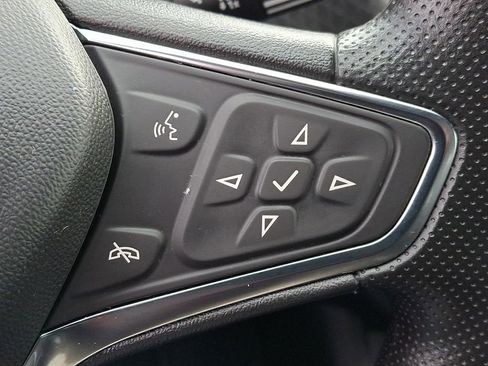 Used 2024 Chevrolet Malibu LT image 25