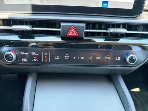 New 2026 Kia Sportage SX Prestige AWD/4WD image 14