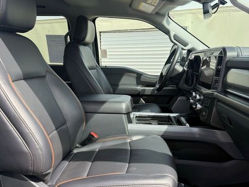Used 2025 Ford F350 Lariat w/ Chrome Package AWD/4WD image 16