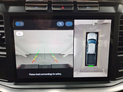 Used 2023 Ford F250 Lariat w/ Sport Appearance Package image 14