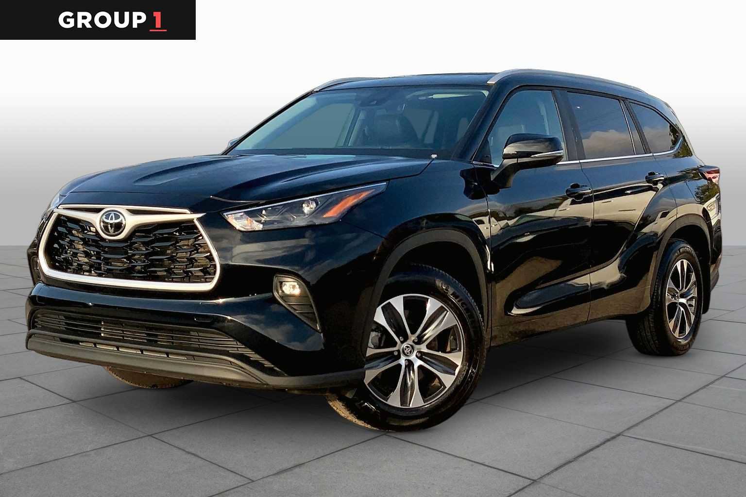 Used 2026 Toyota Highlander XLE AWD/4WD image 1
