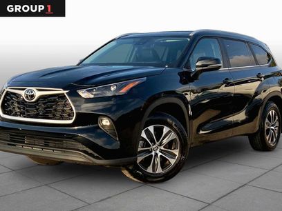 Used 2026 Toyota Highlander XLE
