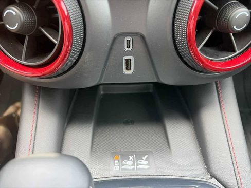 Used 2024 Chevrolet Blazer RS FWD image 22