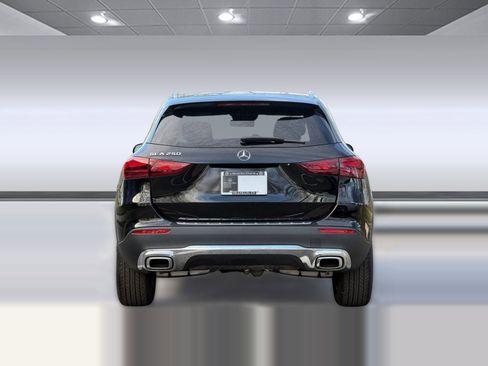 New 2025 Mercedes-Benz GLA 250 image 8