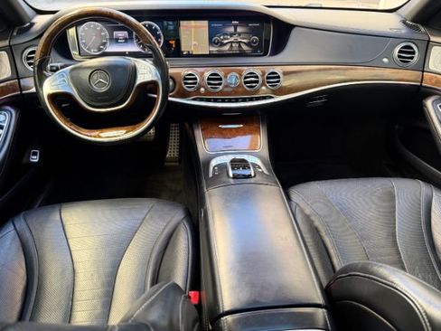 Used 2015 Mercedes-Benz S 550 Sedan image 11