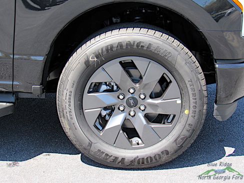 New 2025 Ford F150 Lightning Flash image 9