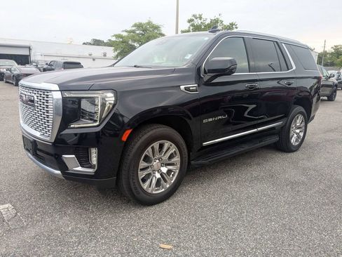 Used 2024 GMC Yukon Denali AWD/4WD image 8