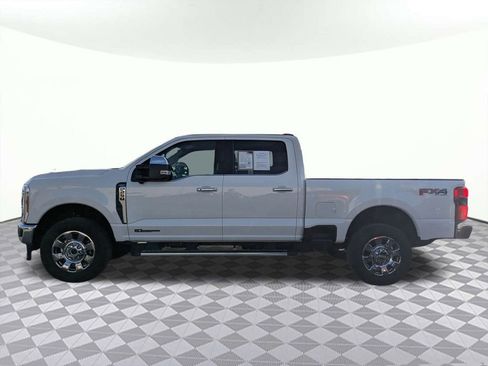 Used 2024 Ford F250 Lariat w/ Chrome Package image 6