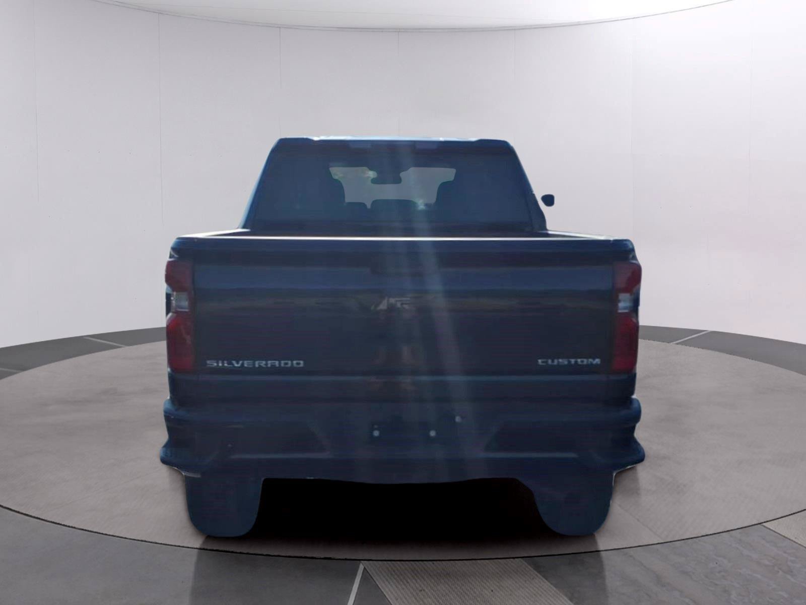 New 2026 Chevrolet Silverado 2500 Custom w/ Custom Value Package AWD/4WD image 4
