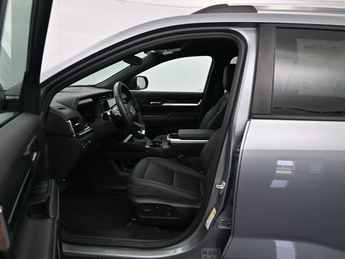 Certified 2026 GMC Terrain Elevation w/ Elevation Premium Package FWD image 21