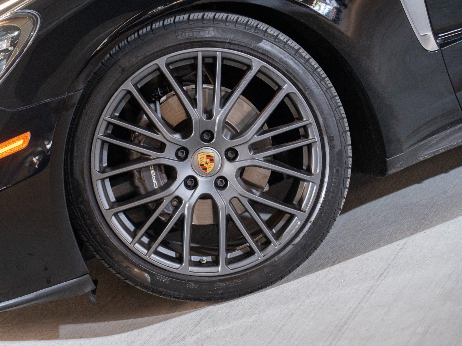 Certified 2023 Porsche Panamera Platinum Edition RWD image 11