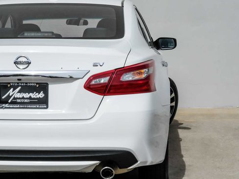 Used 2018 Nissan Altima 2.5 SV image 46