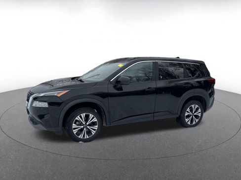 Used 2023 Nissan Rogue SV image 8