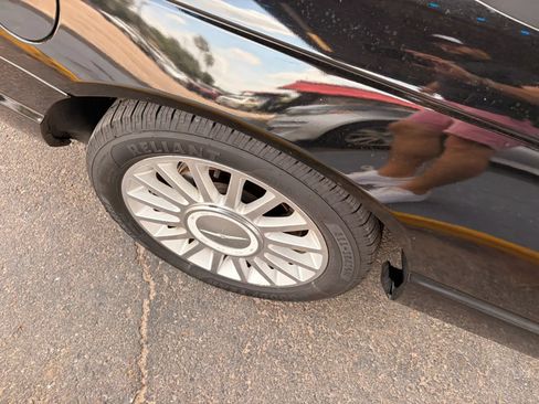 Used 2005 Ford Thunderbird RWD image 13