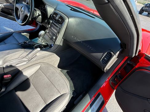 Used 2012 Chevrolet Corvette Grand Sport image 28