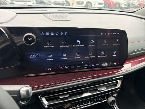 New 2026 Chevrolet Traverse RS w/ LPO, Floor Liner Package FWD image 23