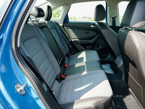 New 2025 Volkswagen Jetta SE image 29