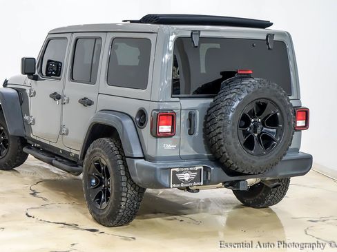 Used 2020 Jeep Wrangler Unlimited Sport S w/ Sun And Sound Package AWD/4WD image 8