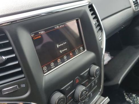 Certified 2021 Jeep Grand Cherokee Laredo image 15