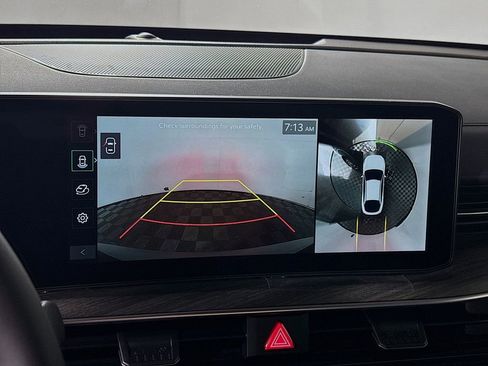 New 2025 Kia K5 EX image 17