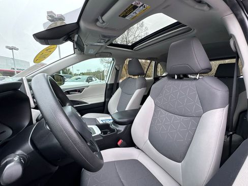 Certified 2024 Toyota RAV4 XLE image 22