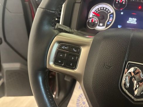 Used 2016 RAM 1500 Laramie w/ Convenience Group AWD/4WD image 31
