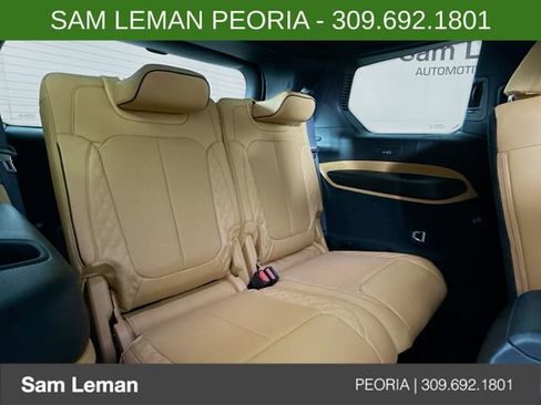 New 2025 Jeep Grand Cherokee L Summit w/ Obsidian Package image 28