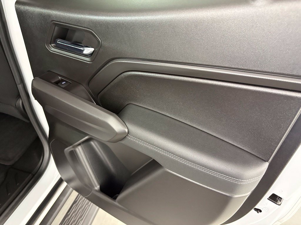 Used 2024 Chevrolet Colorado LT w/ LT Convenience Package RWD image 38