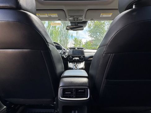 Used 2017 Honda CR-V Touring image 29