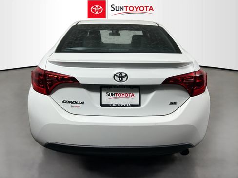 Used 2019 Toyota Corolla SE FWD image 5