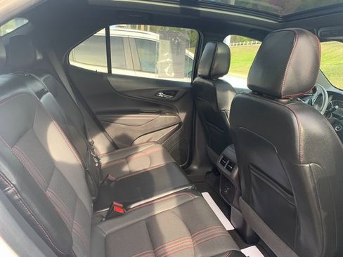 Used 2024 Chevrolet Equinox RS image 16