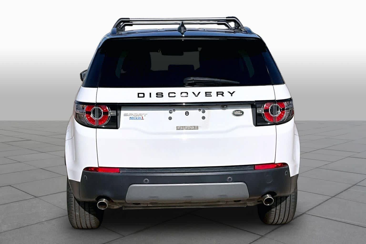 Used 2018 Land Rover Discovery Sport SE AWD/4WD image 5