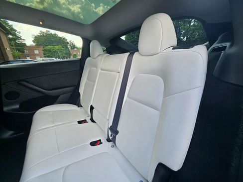Used 2023 Tesla Model Y Long Range AWD/4WD image 62