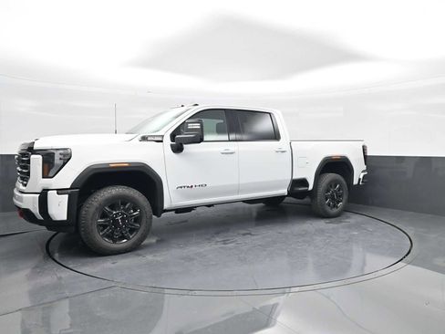 New 2026 GMC Sierra 2500 AT4 w/ AT4 Premium Plus Package image 4