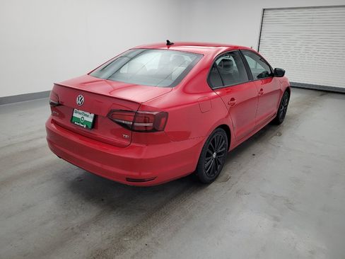 Used 2016 Volkswagen Jetta Sport FWD image 9