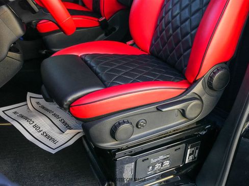 Used 2019 Mercedes-Benz Sprinter 4x4 170 image 25