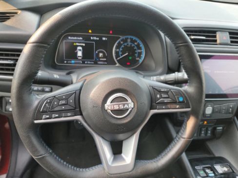 Certified 2024 Nissan Leaf SV Plus FWD image 11