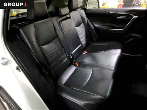 Certified 2022 Toyota RAV4 XLE Premium image 19